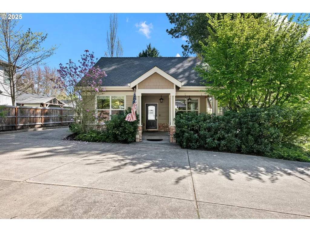 4385 Berry Lane Eugene OR 97404