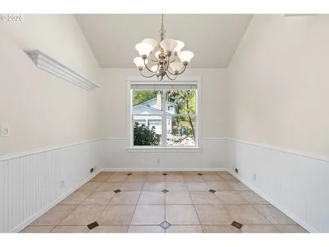 4385 Berry Lane Eugene OR 97404