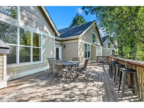 4385 Berry Lane Eugene OR 97404