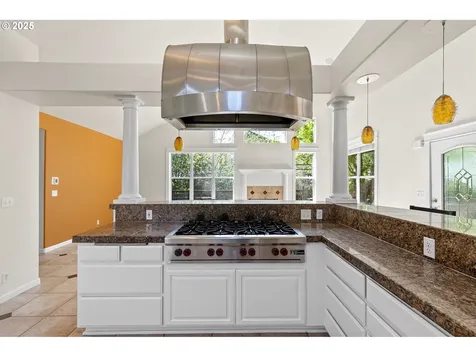 4385 Berry Lane Eugene OR 97404