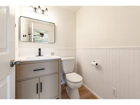 10 Davis Place Cottage Grove OR 97424