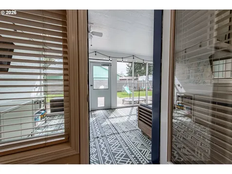 10 Davis Place Cottage Grove OR 97424