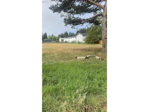 135 SW 1st Street Warrenton OR 97146