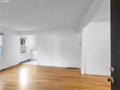 6009 SE 138th Place Portland OR 97236