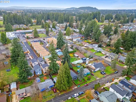 6009 SE 138th Place Portland OR 97236
