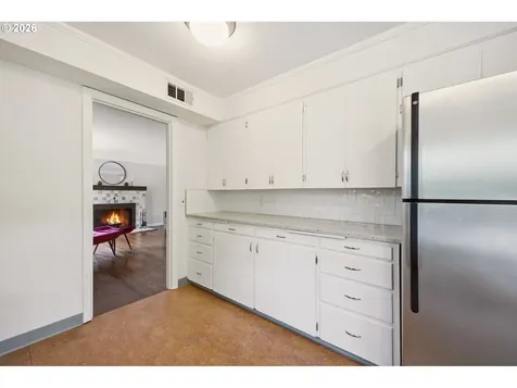 3286 NE Holman Street Portland OR 97211