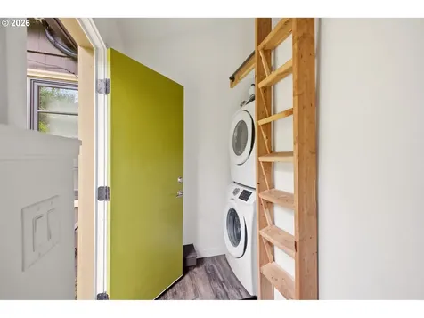 3286 NE Holman Street Portland OR 97211