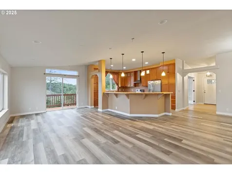 135 SW Wakonda Beach Road Waldport OR 97394