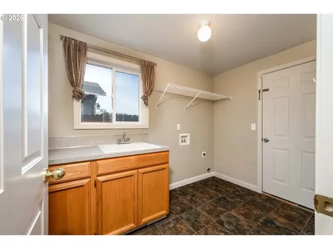 17302 NE 2nd Loop Vancouver WA 98684