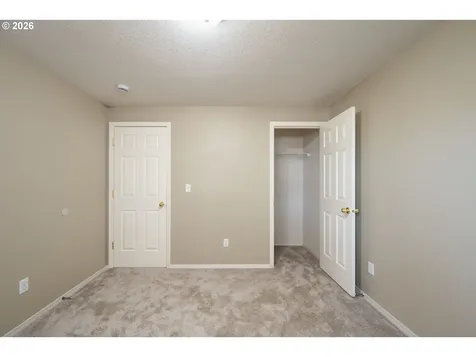 17302 NE 2nd Loop Vancouver WA 98684