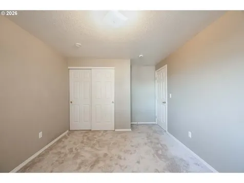 17302 NE 2nd Loop Vancouver WA 98684