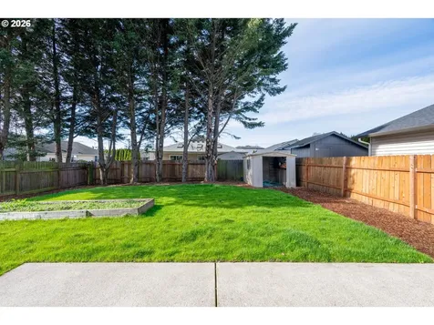 17302 NE 2nd Loop Vancouver WA 98684