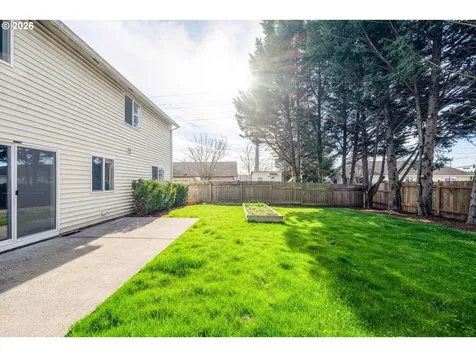 17302 NE 2nd Loop Vancouver WA 98684