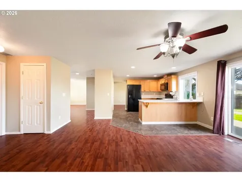 17302 NE 2nd Loop Vancouver WA 98684