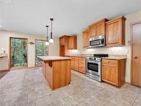35570 SE Barnum Road Sandy OR 97055