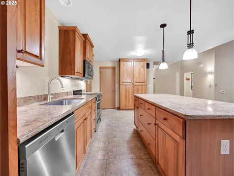 35570 SE Barnum Road Sandy OR 97055