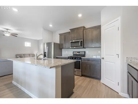 1940 NW 23rd Street Mcminnville OR 97128