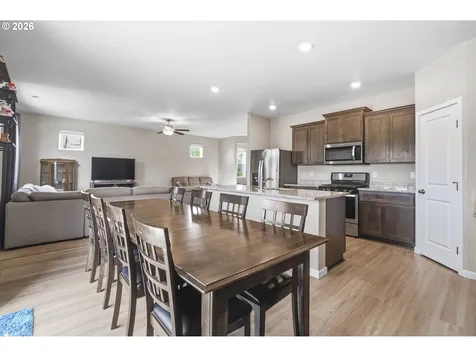 1940 NW 23rd Street Mcminnville OR 97128