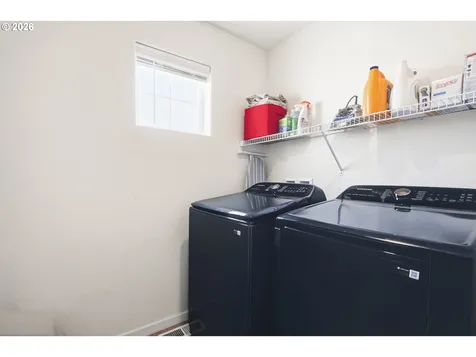 1940 NW 23rd Street Mcminnville OR 97128