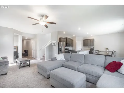 1940 NW 23rd Street Mcminnville OR 97128