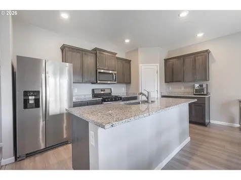 1940 NW 23rd Street Mcminnville OR 97128
