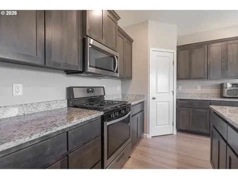 1940 NW 23rd Street Mcminnville OR 97128