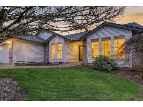 12001 NE 44th Avenue Vancouver WA 98686