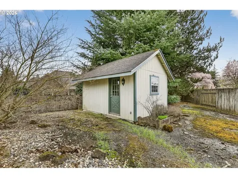 12001 NE 44th Avenue Vancouver WA 98686