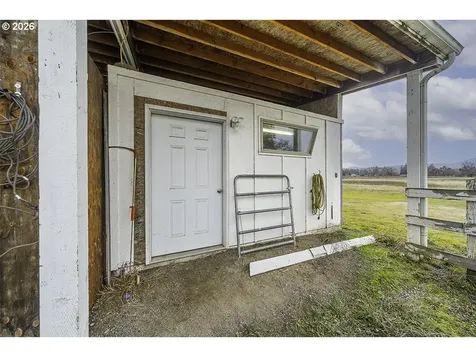 408 Oak Grove Road Medford OR 97501