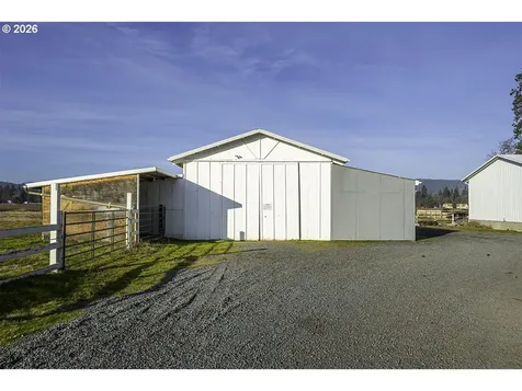 408 Oak Grove Road Medford OR 97501