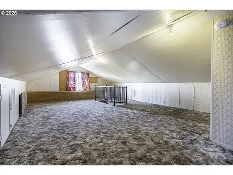 408 Oak Grove Road Medford OR 97501