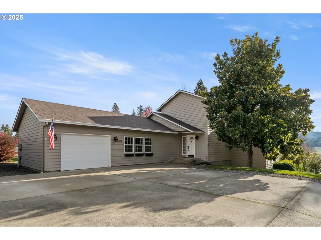 660 Jade Street Sutherlin OR 97479