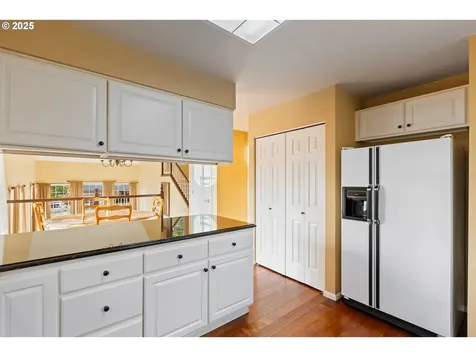 660 Jade Street Sutherlin OR 97479