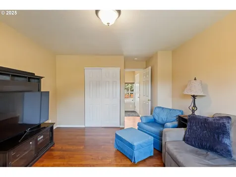 660 Jade Street Sutherlin OR 97479