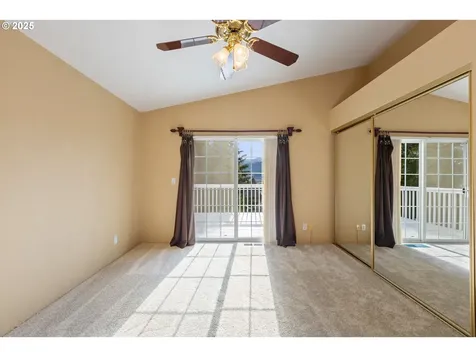 660 Jade Street Sutherlin OR 97479