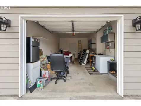 660 Jade Street Sutherlin OR 97479