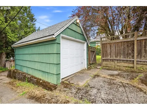 5815 NE 26th Avenue Portland OR 97211