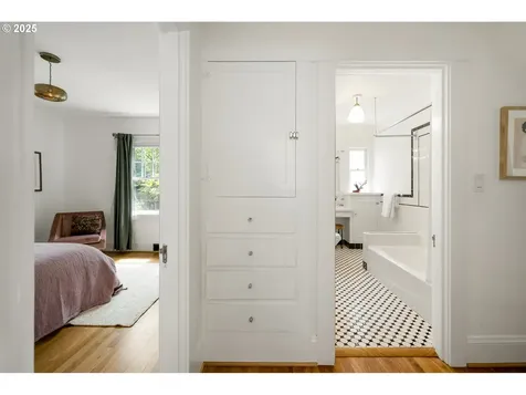 2228 SE Ladd Avenue Portland OR 97214