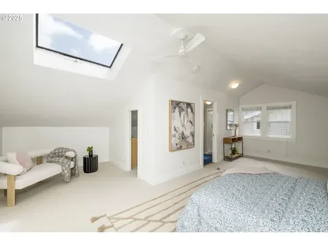 2228 SE Ladd Avenue Portland OR 97214