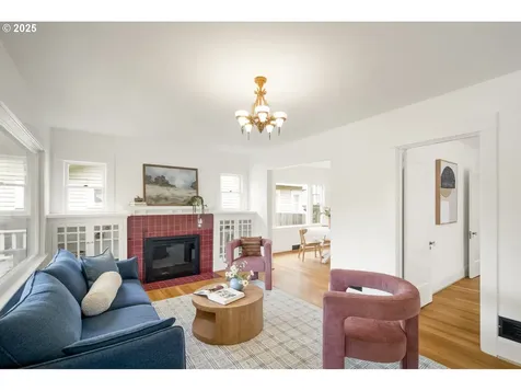 2228 SE Ladd Avenue Portland OR 97214