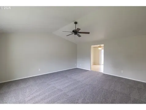 14212 NE 88th Street Vancouver WA 98682