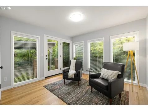 8108 SW 9th Avenue Portland OR 97219