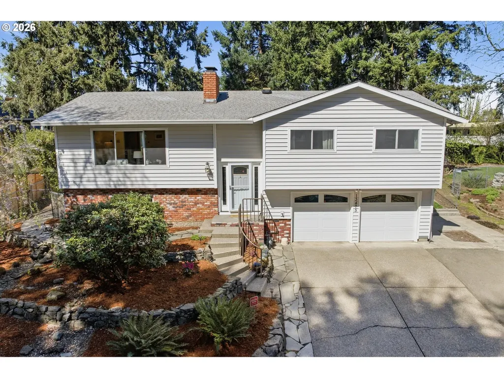13475 SW Village Glenn Drive Tigard OR 97223