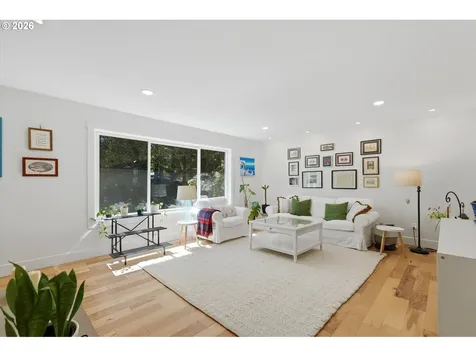 13475 SW Village Glenn Drive Tigard OR 97223