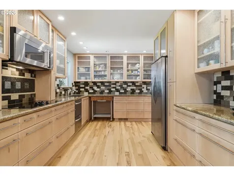 13475 SW Village Glenn Drive Tigard OR 97223