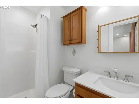 13475 SW Village Glenn Drive Tigard OR 97223