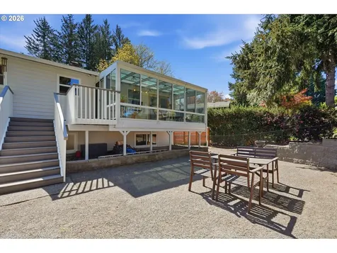 13475 SW Village Glenn Drive Tigard OR 97223