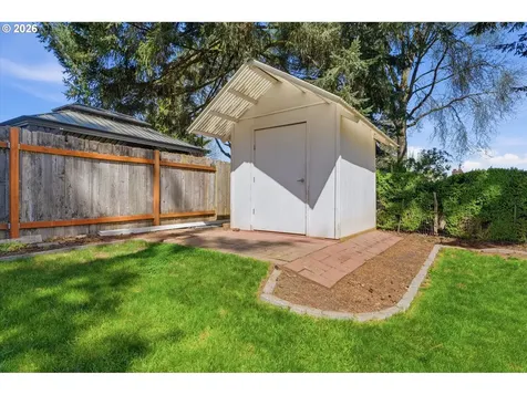 13475 SW Village Glenn Drive Tigard OR 97223