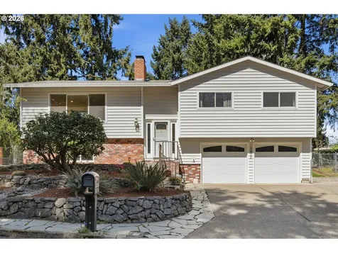 13475 SW Village Glenn Drive Tigard OR 97223