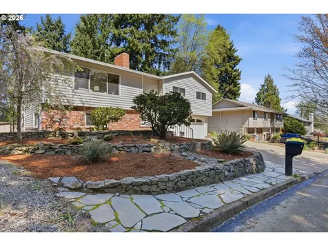 13475 SW Village Glenn Drive Tigard OR 97223